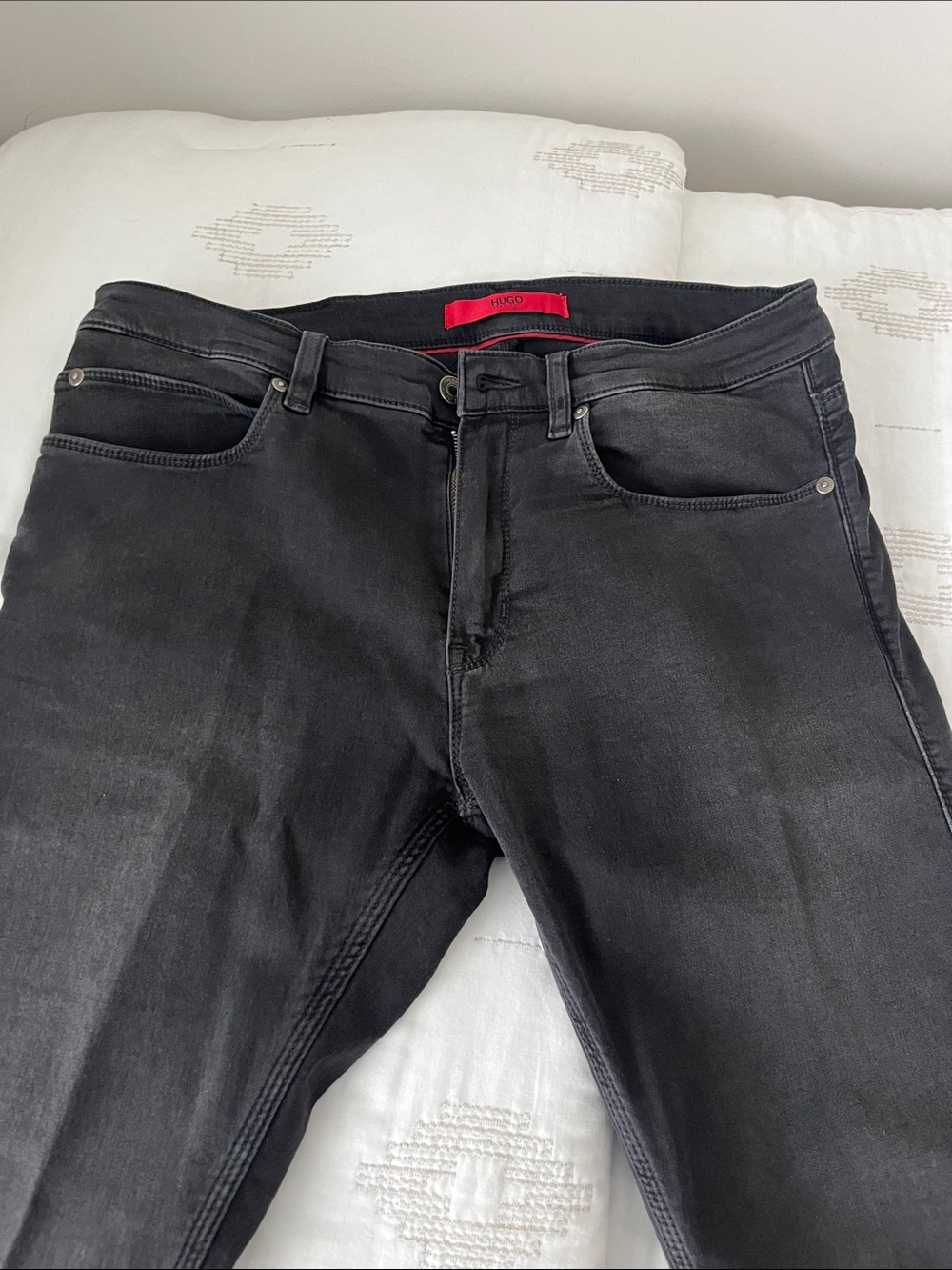 HUGO Men’s Black Slim Straight Jeans